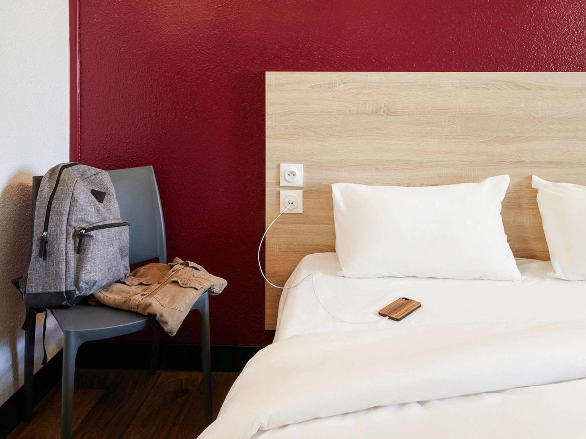 Hotelf1 Saint Witz A1 Hotel Luaran gambar
